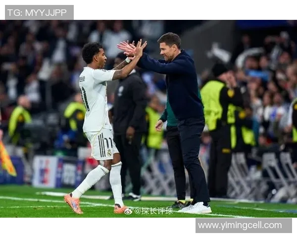 世界杯焦点战皇马与曼城战成平局赛后点评引发热议 世界杯焦点战皇马与曼城战成平局赛后点评引发热议