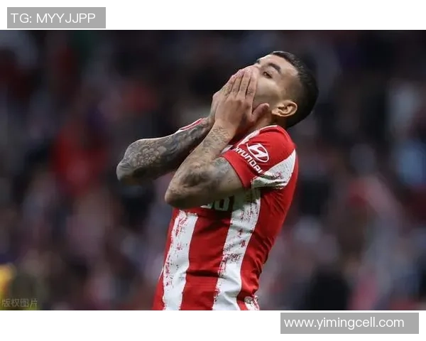 国王杯决赛国米逆转曼城五球大胜全场沸腾瞬间回顾