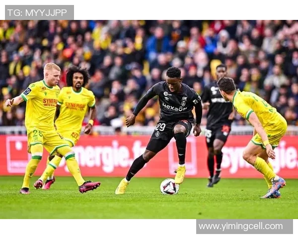 英超激战曼联与莱比锡平局点球大战成焦点引发全场热议